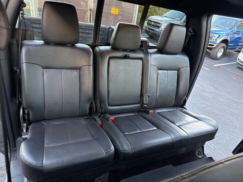 Used 2014 Ford F250 Lariat w/ Chrome Package image 34