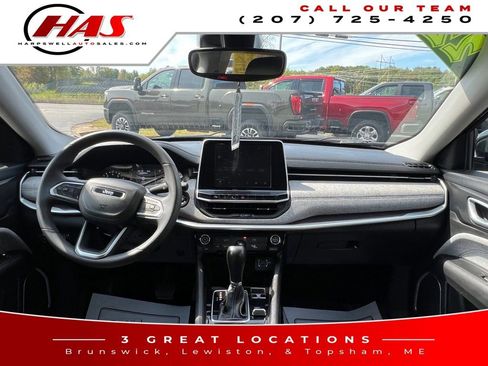 Used 2022 Jeep Compass Latitude image 15