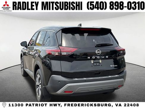 Used 2023 Nissan Rogue SV w/ SV Premium Package image 18