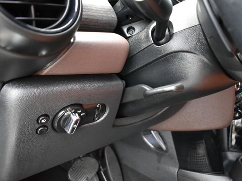 Used 2018 MINI Cooper S FWD image 41