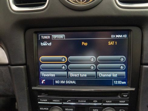 Used 2016 Porsche Cayman GT4 image 26