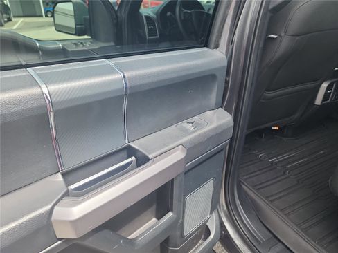 Used 2019 Ford F150 XLT w/ Equipment Group 302A Luxury image 20