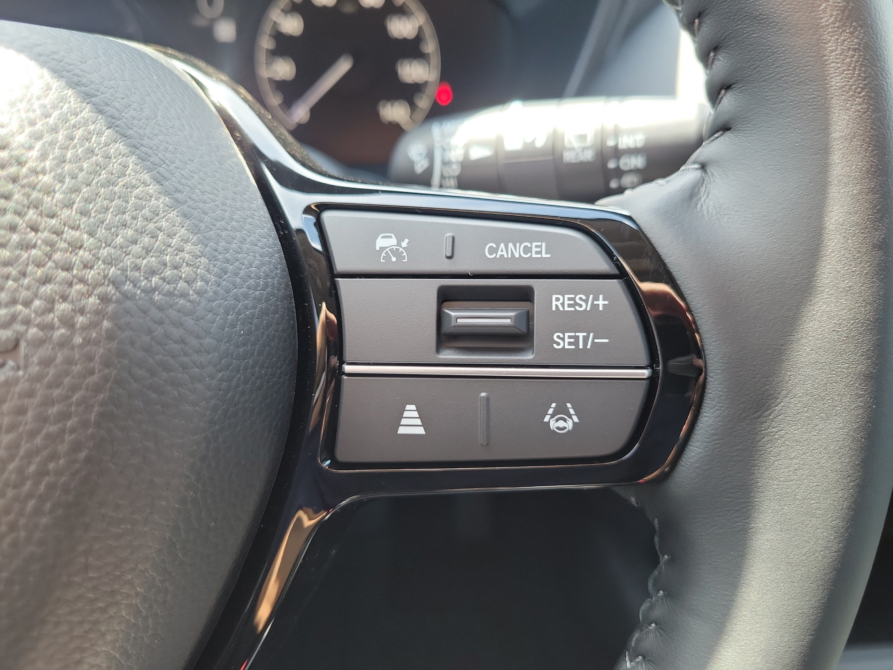 New 2027 Honda HR-V EX-L image 30