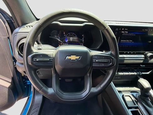 Used 2023 Chevrolet Colorado W/T w/ Technology Package RWD image 35