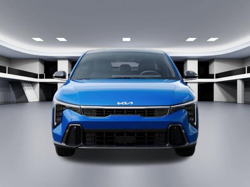 New 2026 Kia K4 GT-Line w/ GT-Line Premium Package FWD image 2