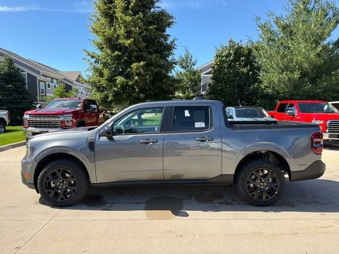 New 2026 Ford Maverick Lariat w/ Black Appearance Package AWD/4WD image 9