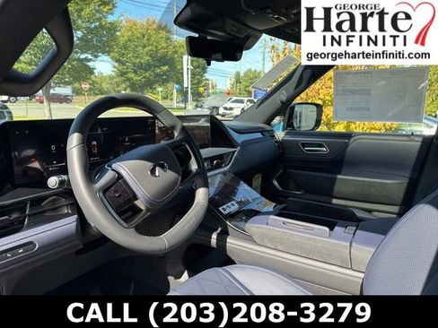 New 2026 INFINITI QX80 4WD image 21