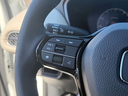 New 2026 Honda HR-V EX-L image 16