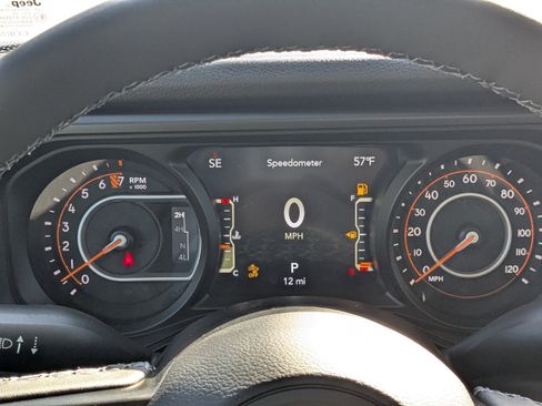 New 2026 Jeep Gladiator Sport image 25