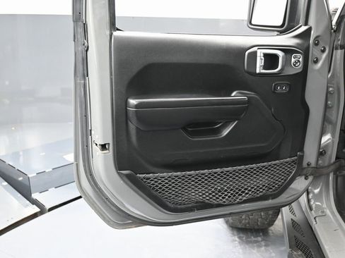 Used 2021 Jeep Wrangler Unlimited Rubicon 4xe w/ Steel Bumper Group image 38