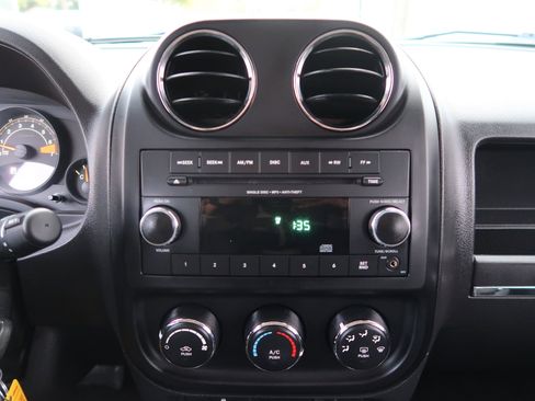 Used 2015 Jeep Patriot Sport w/ Power Value Group image 16