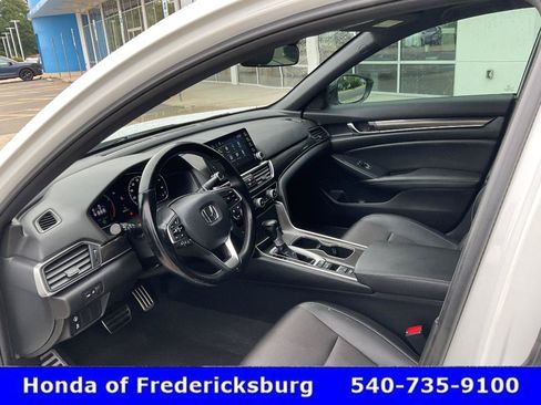 Used 2022 Honda Accord Sport image 26