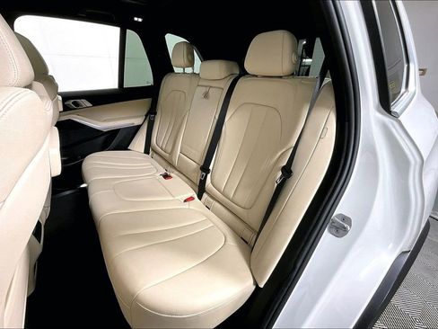 Used 2021 BMW X5 sDrive40i w/ Premium Package 2 image 26