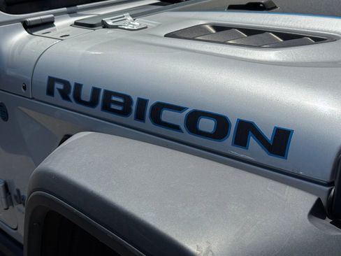Used 2024 Jeep Wrangler Unlimited Rubicon 4xe AWD/4WD image 21