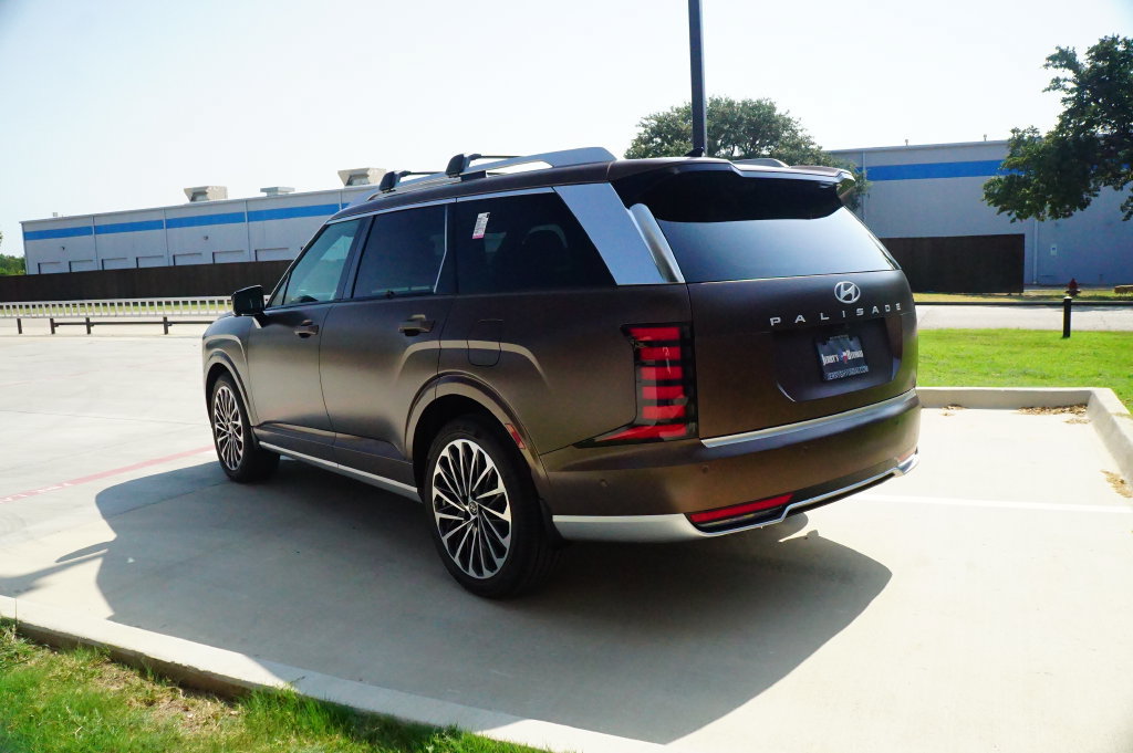 New 2026 Hyundai Palisade Calligraphy FWD image 5