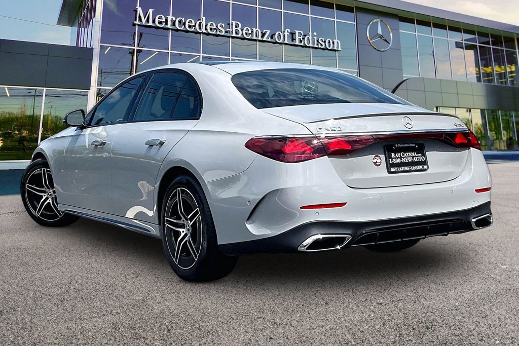Used 2026 Mercedes-Benz E 350 4MATIC Sedan image 2