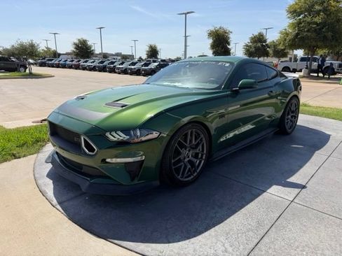 Used 2023 Ford Mustang GT RWD image 4