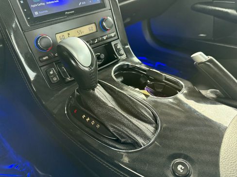 Used 2010 Chevrolet Corvette w/ Preferred Equipment Group image 13