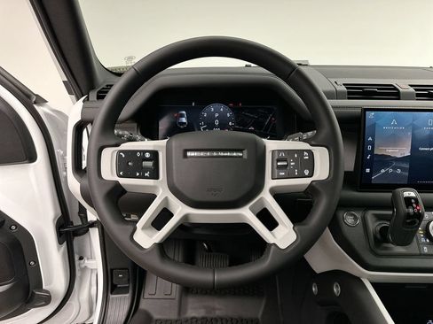 Used 2025 Land Rover Defender 110 S AWD/4WD image 14