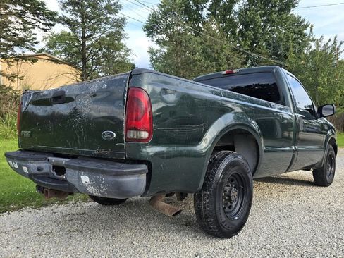 Used 2003 Ford F250 2WD Regular Cab Super Duty image 10