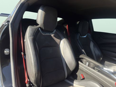 Used 2021 Chevrolet Camaro SS w/ Redline Edition image 28