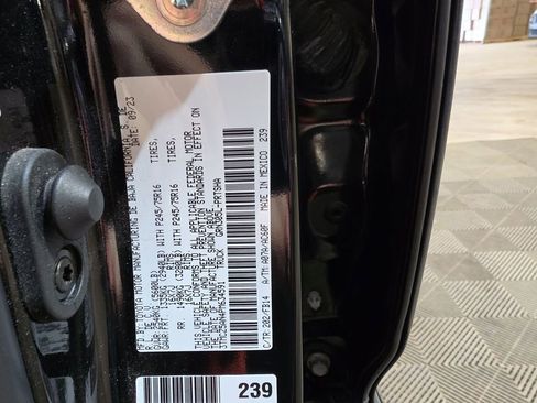 Used 2023 Toyota Tacoma SR AWD/4WD image 25