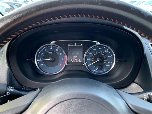 Used 2017 Subaru Crosstrek 2.0i Premium AWD/4WD image 26