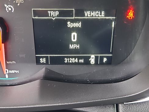 Used 2022 Chevrolet Trax LT w/ Driver Confidence Package image 6