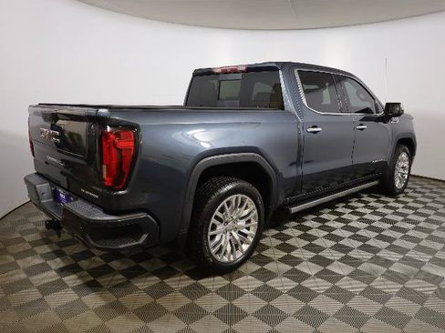 Used 2019 GMC Sierra 1500 Denali w/ Denali Ultimate Package AWD/4WD image 4