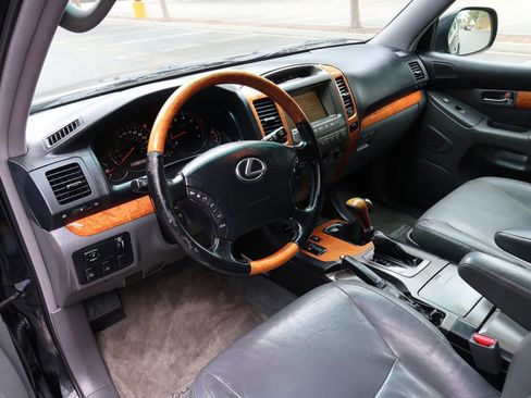 Used 2003 Lexus GX 470 image 9