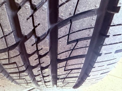 Used 2020 Ford Escape Titanium w/ Titanium Premium Package 2.0 image 19