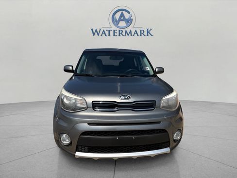 Used 2018 Kia Soul + FWD image 8