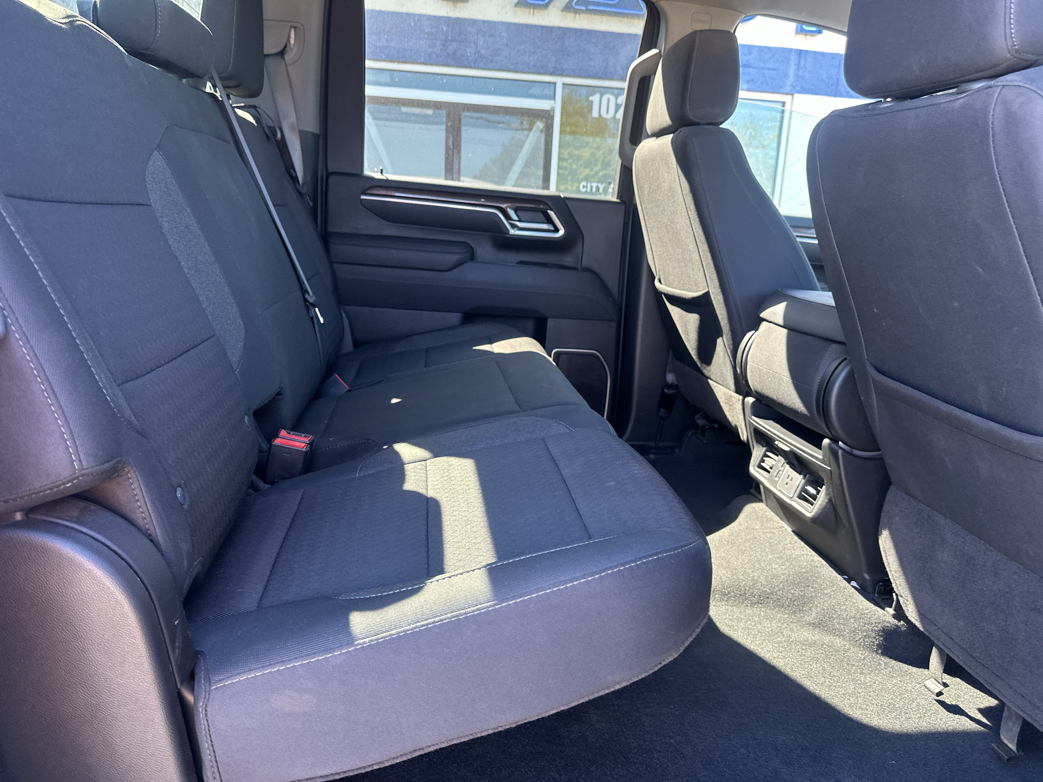 Used 2025 Chevrolet Silverado 3500 LT w/ Safety Package AWD/4WD image 13