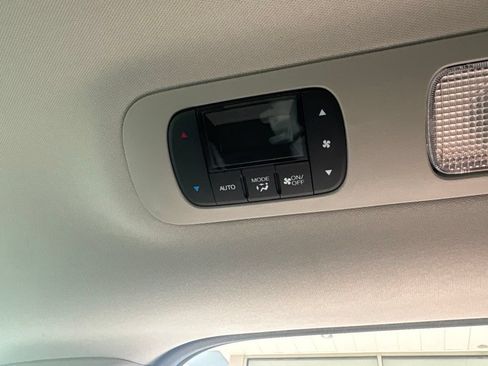 Certified 2026 Honda Odyssey Touring image 38