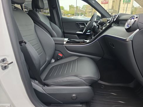 New 2026 Mercedes-Benz GLC 300 4MATIC image 16