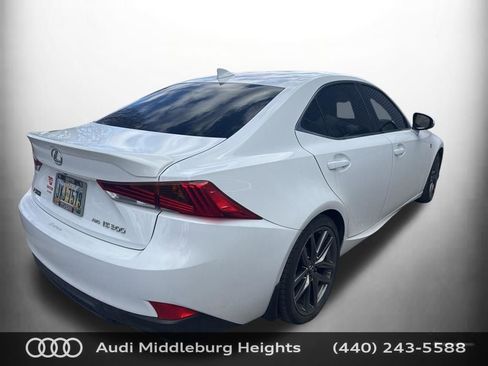 Used 2019 Lexus IS 300 F Sport w/ F Sport Package image 4