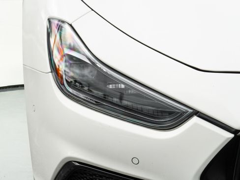 Used 2022 Maserati Ghibli Modena Q4 image 23
