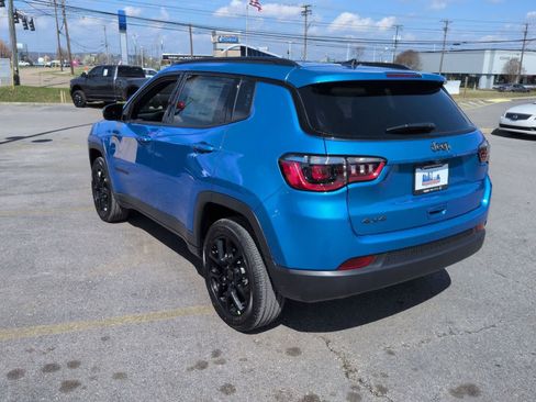 New 2026 Jeep Compass Latitude AWD/4WD image 6