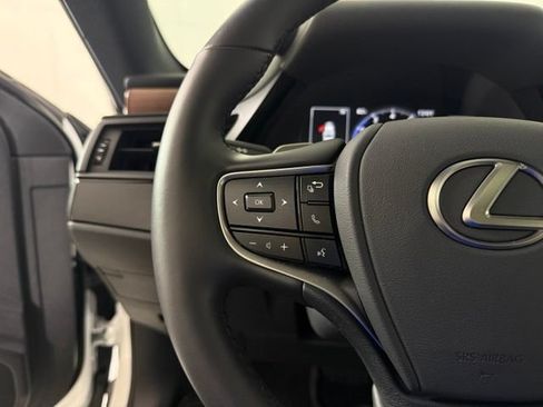 Used 2025 Lexus ES 350 w/ Premium Package FWD image 26
