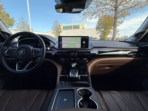 Certified 2025 Acura MDX w/ Advance Package image 10