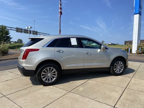 Used 2017 Cadillac XT5 Luxury w/ LPO, Wheel Lock Package FWD image 13