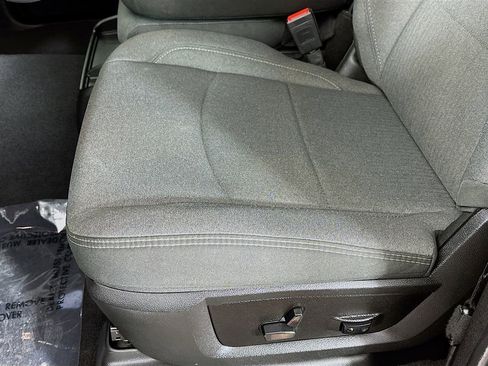 Certified 2024 RAM 2500 Big Horn w/ Sport Appearance Package image 31