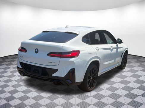 Used 2025 BMW X4 xDrive30i w/ Premium Package AWD/4WD image 9