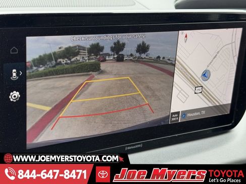 Used 2023 Hyundai Santa Fe SEL image 18