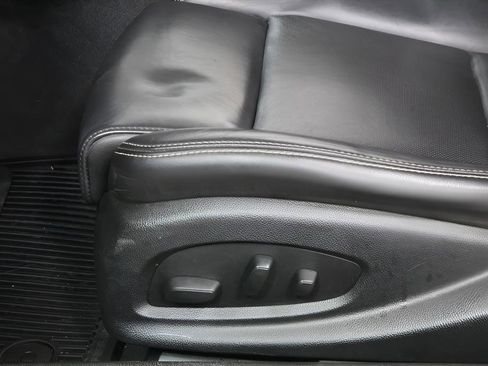 Used 2016 Cadillac ATS Luxury w/ Safety and Security Package image 19