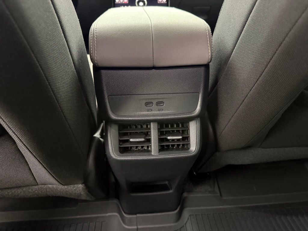 Used 2025 GMC Terrain Elevation AWD/4WD image 36