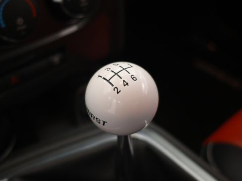 Used 2009 Dodge Challenger R/T RWD image 39
