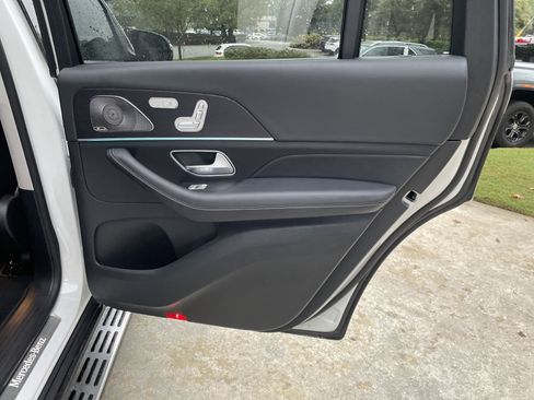 Certified 2023 Mercedes-Benz GLS 580 4MATIC image 45