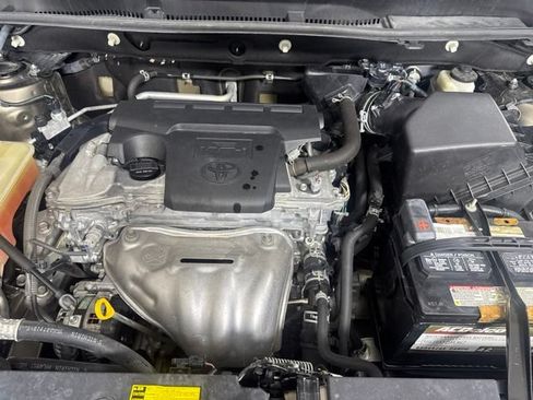 Used 2013 Toyota RAV4 Limited AWD/4WD image 9