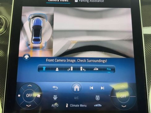 Used 2025 Mercedes-Benz C 43 AMG 4MATIC Sedan image 20